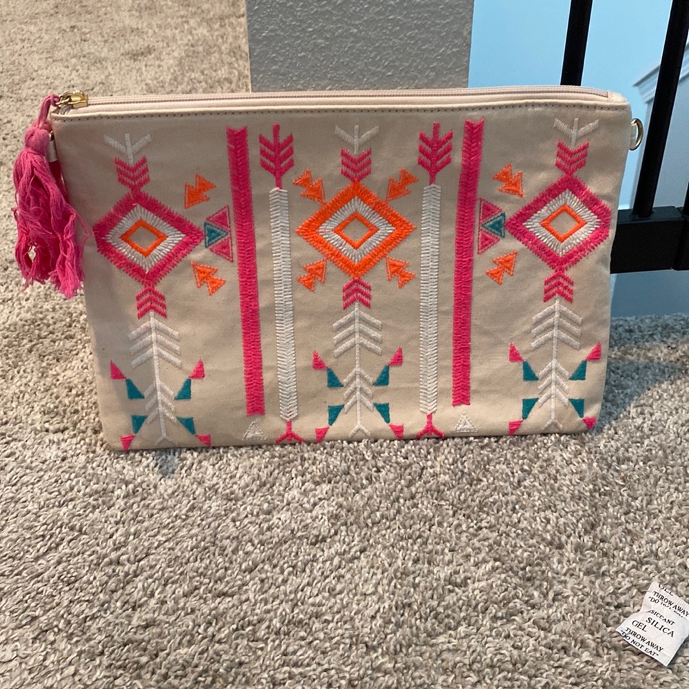 Francesca's clutch